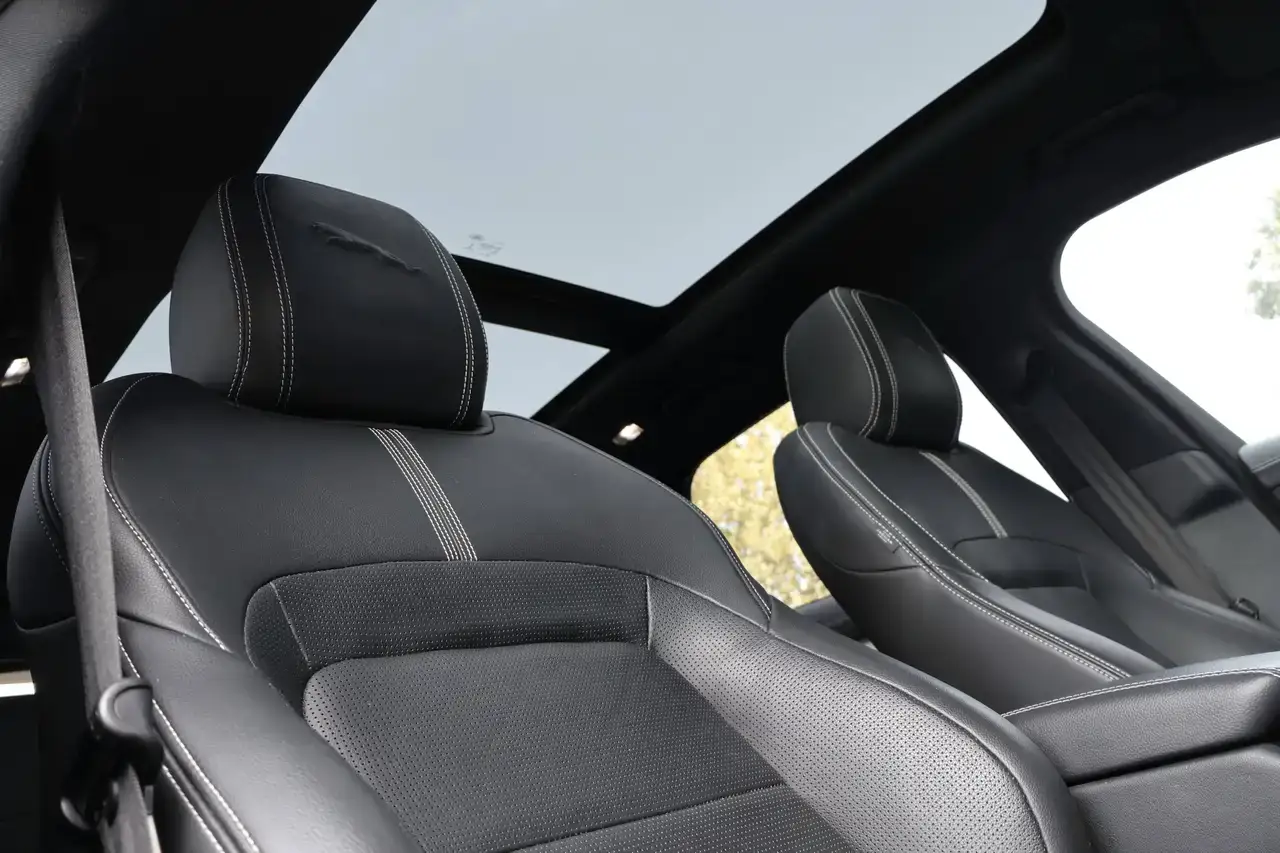 Jaguar F-Pace 2.0 T AWD P250 R-Dynamic S Pano Leder Elek. Zetels Garantie*
