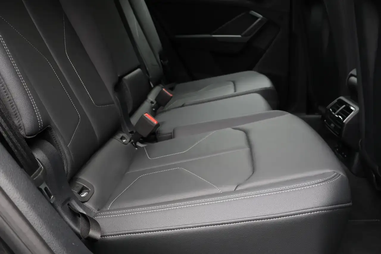 Audi Q3 Sportback PHEV 45 TFSIe S line BTW* ACC DodeH Garantie*