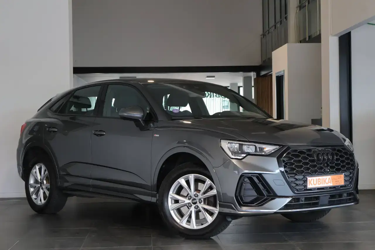 Audi Q3 Sportback PHEV 45 TFSIe S line BTW* ACC DodeH Garantie*