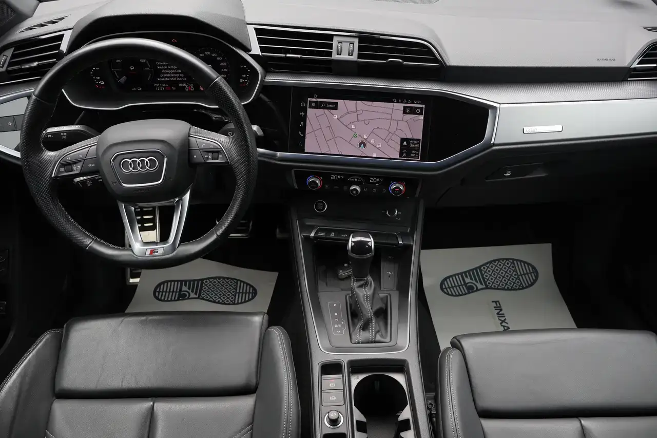 Audi Q3 Sportback PHEV 45 TFSIe S line BTW* ACC DodeH Garantie*