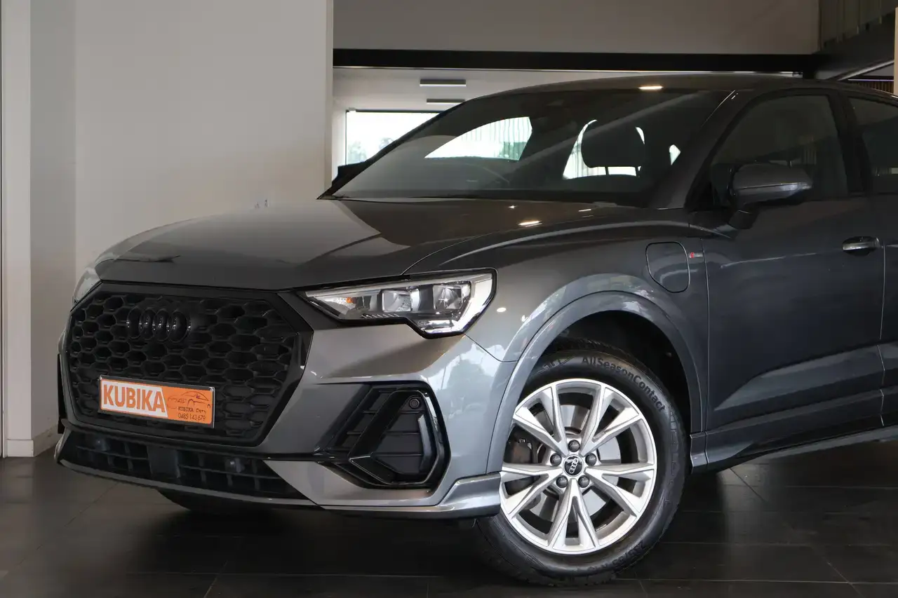 Audi Q3 Sportback PHEV 45 TFSIe S line BTW* ACC DodeH Garantie*