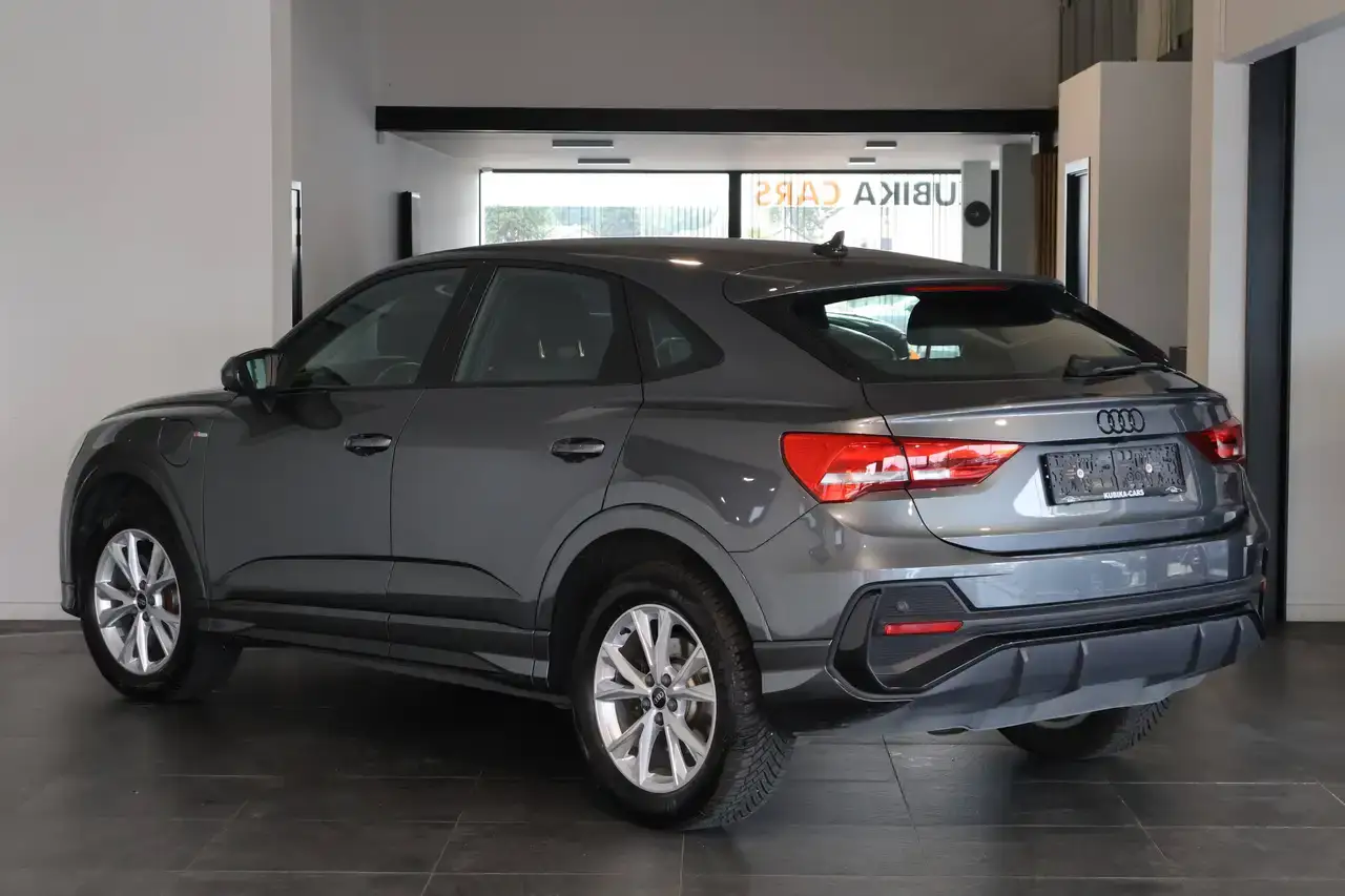 Audi Q3 Sportback PHEV 45 TFSIe S line BTW* ACC DodeH Garantie*