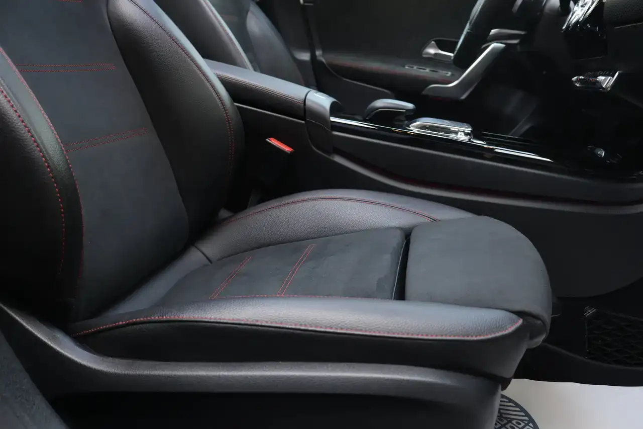 Mercedes-Benz A 220 A 220 AMG-Line Peno Mamory DodeH 360° Garantie*