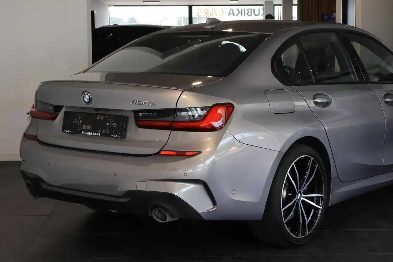 BMW 330 330eAS PHEV M-Pack ACC TrekH Memory Garantie*