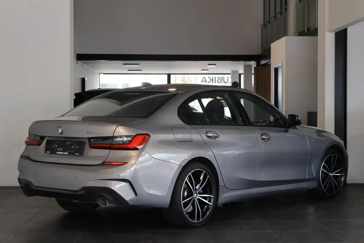 BMW 330 330eAS PHEV M-Pack ACC TrekH Memory Garantie*