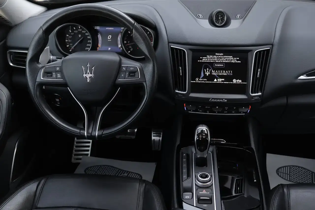 Maserati Levante Levante 3.0 V6 Turbo Pano CruiseC Trekhaak Garantie*