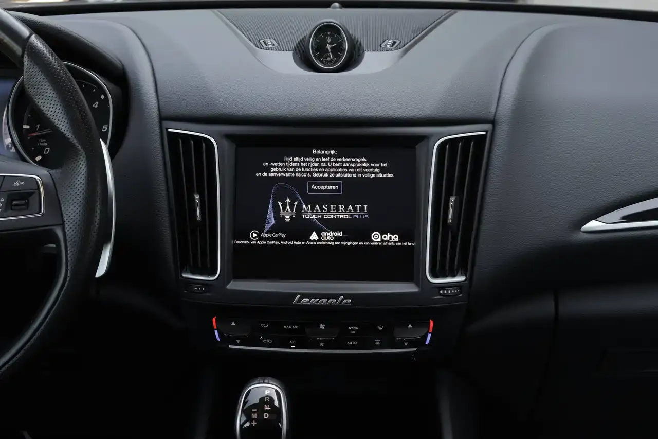 Maserati Levante Levante 3.0 V6 Turbo Pano CruiseC Trekhaak Garantie*