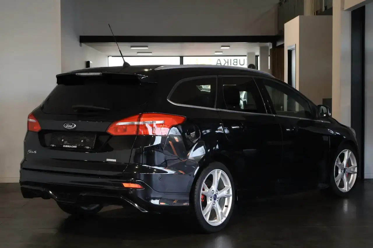 Ford Focus Focus 1.0 EcoBoost Sport Pakket Navi CruiseC 12M*