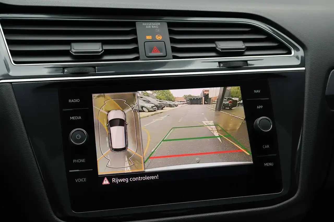 Volkswagen Tiguan Allspace Tiguan Allspace 1.5 TSI R-Line DSG LijnA Dodehoek Keyless TrekHK Garantie *