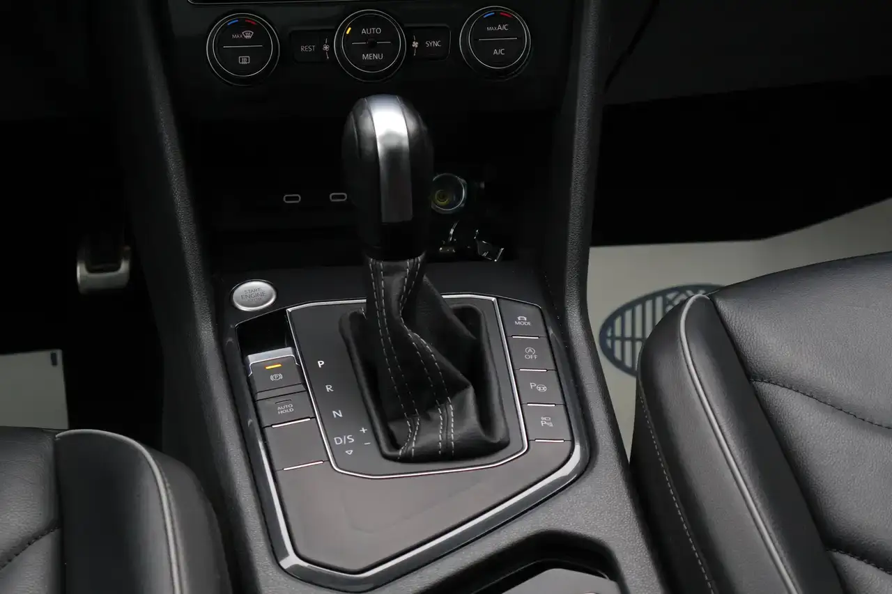 Volkswagen Tiguan Allspace Tiguan Allspace 1.5 TSI R-Line DSG LijnA Dodehoek Keyless TrekHK Garantie *