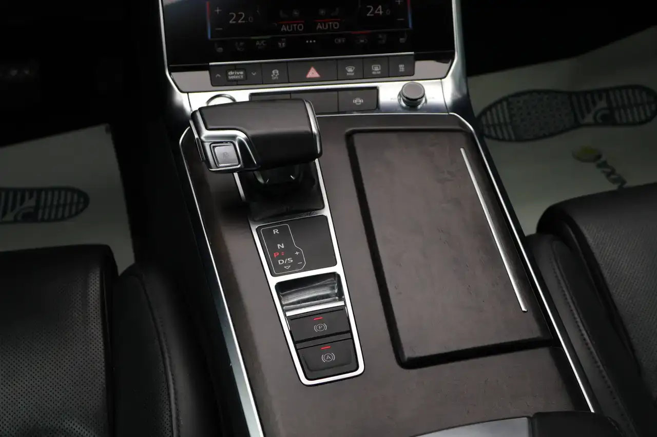 Audi A6 Avant 55 TFSI Quattro ACC LijnA Pano Memory Garantie*