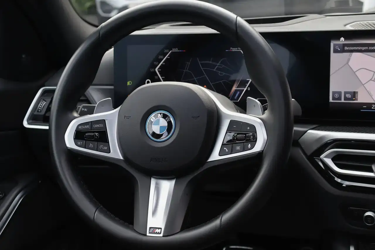 BMW 330 Touring 330eAS PHEV BTW* M-PACK M-Zetels Memory Garantie*
