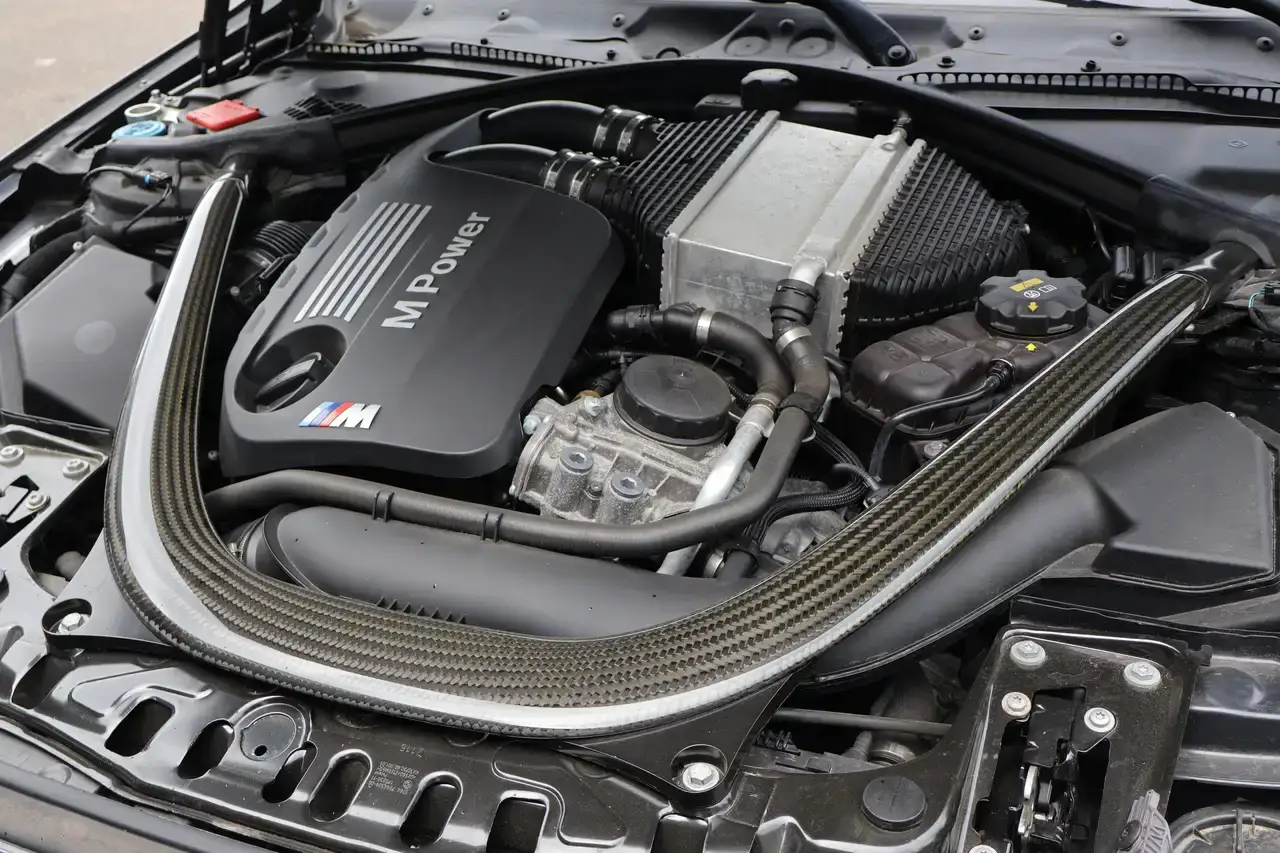 BMW M4 M4 Cabrio 3.0 DKG Drivelogic BTW* ZetelV 360° Garantie*