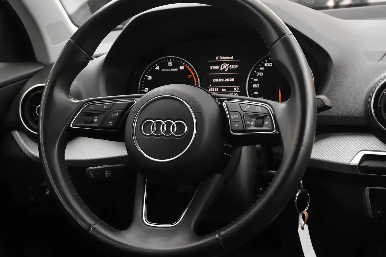 Audi Q2 Q2 35 TFSI S line S tronic LED Leer Navi Garantie *