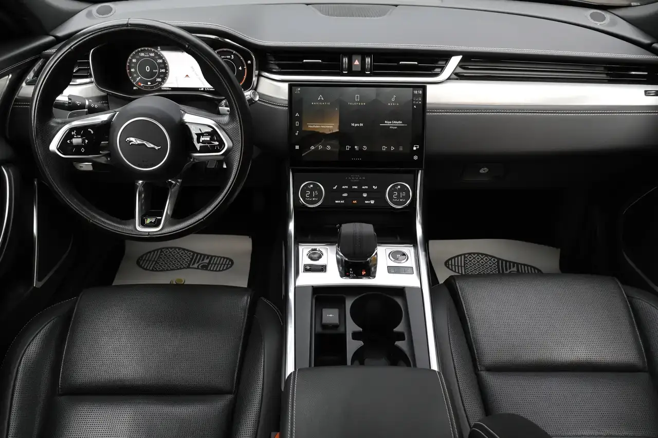 Jaguar XF XF Sportbrake 2.0 D D200 R-Dynamic LijnA Camera Garantie *