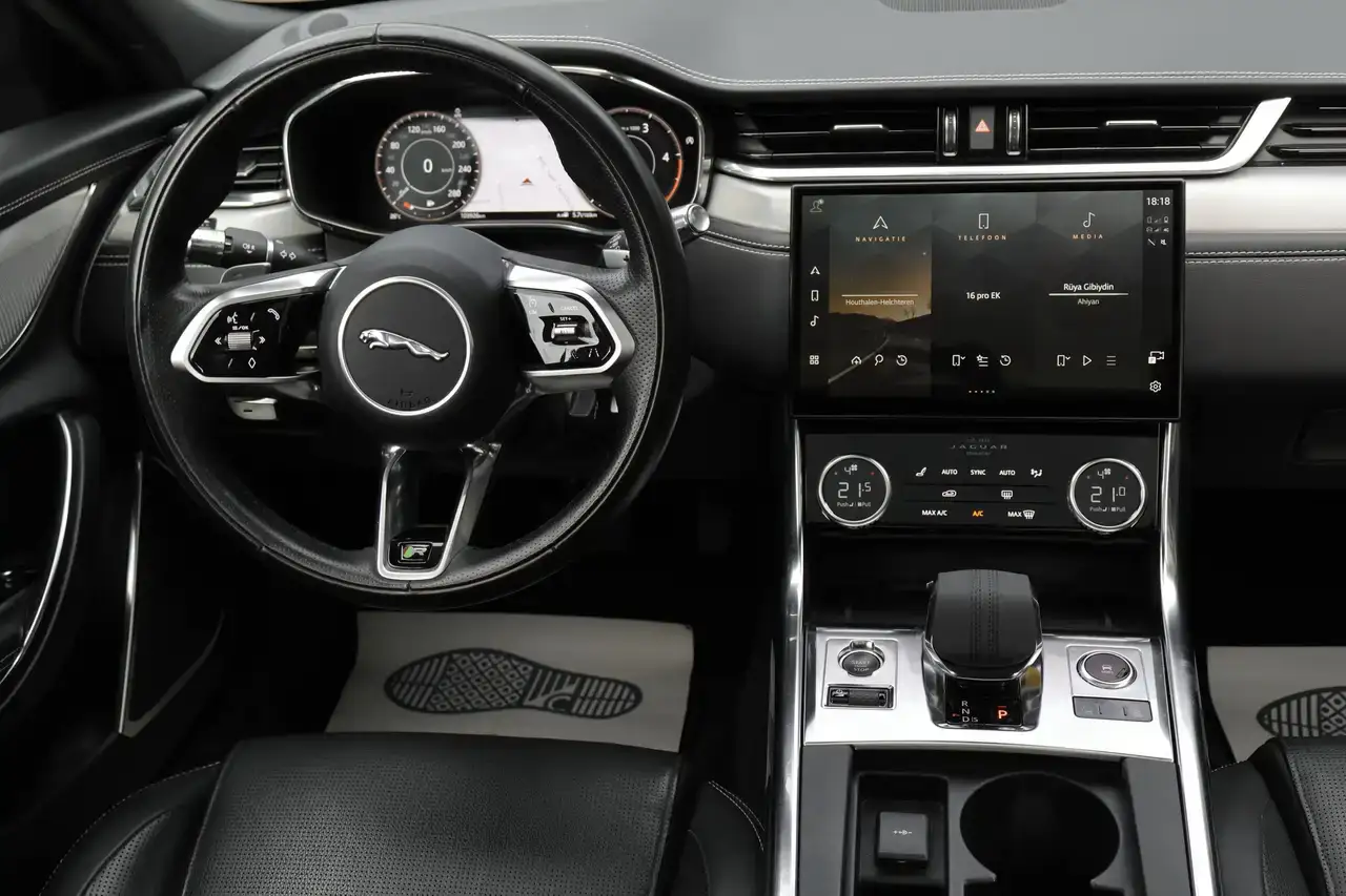 Jaguar XF XF Sportbrake 2.0 D D200 R-Dynamic LijnA Camera Garantie *