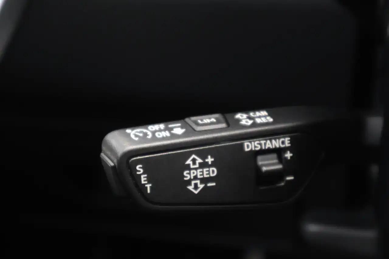 Audi A6 A6 35 TDi S Line S tronic Keyless Opendak Garantie *