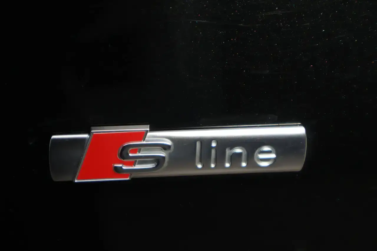 Audi A6 A6 35 TDi S Line S tronic Keyless Opendak Garantie *