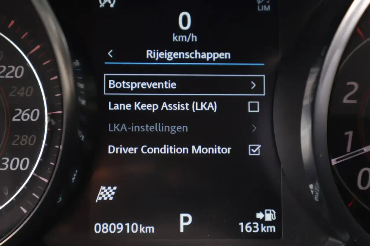 Jaguar F-Type F-Type Coupé 2.0 i4 R-Dynamic PANO LijnA Keyless Garantie *